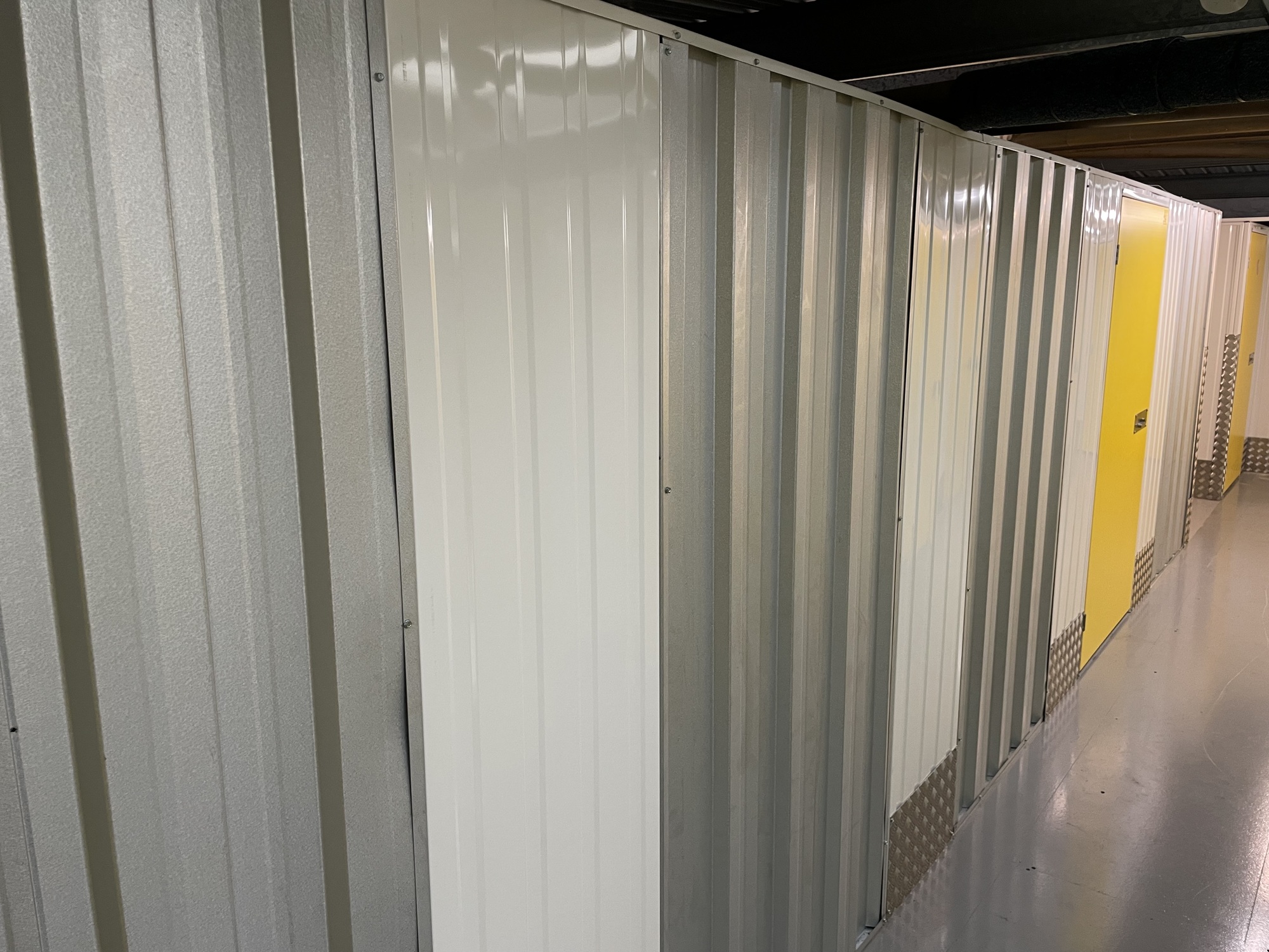 Which self storage to choose? unit 235 The Storage Hub Huntingdon ground floor corridor